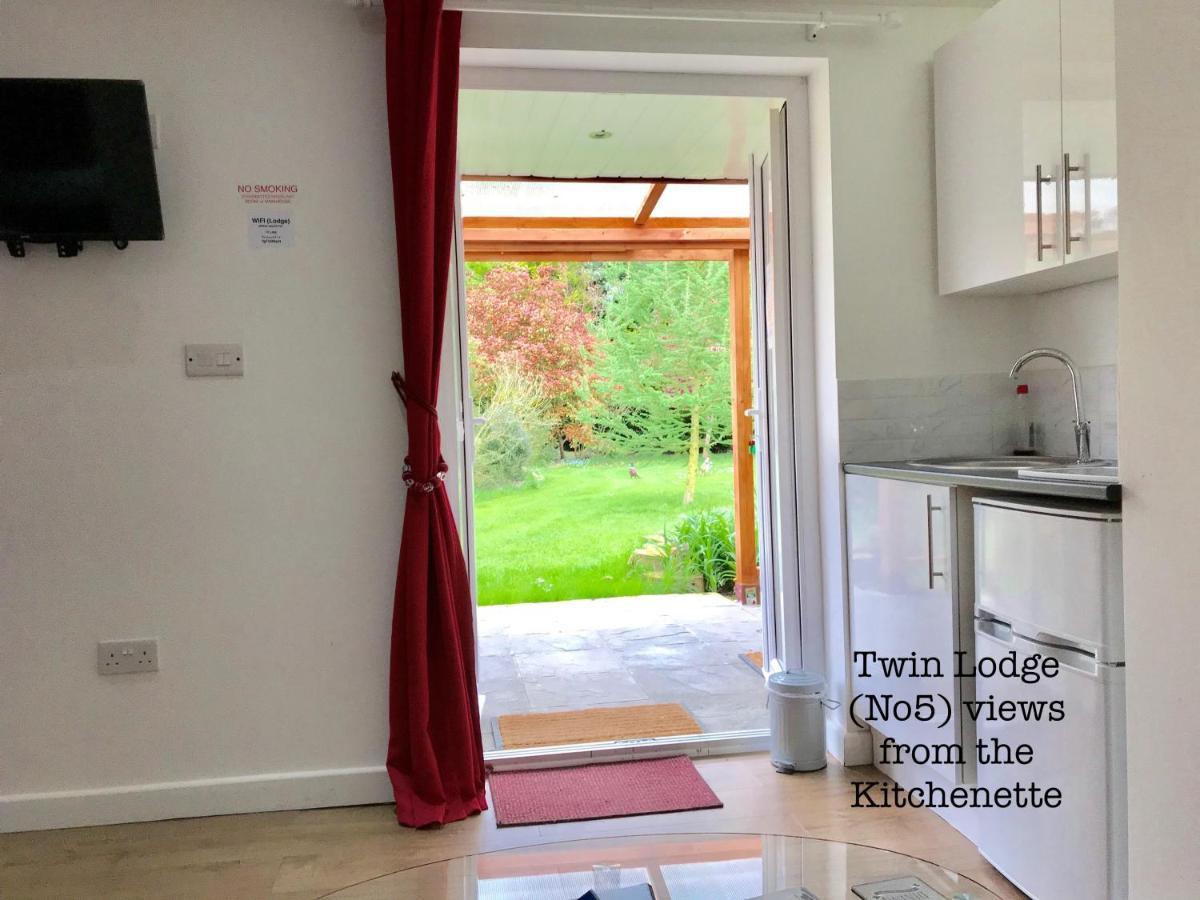 מארץ' Woodpaddock Bed & Breakfast מראה חיצוני תמונה