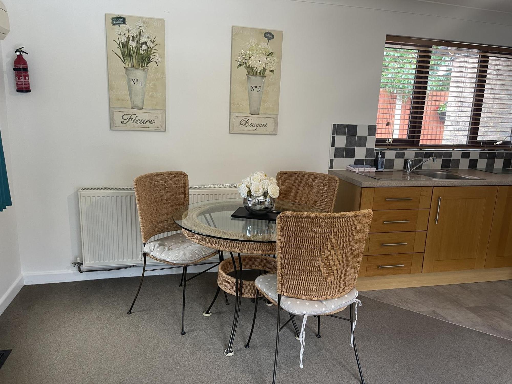 מארץ' Woodpaddock Bed & Breakfast חדר תמונה